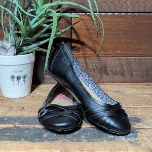 NWOT Pop Stylish Black Women's Flats